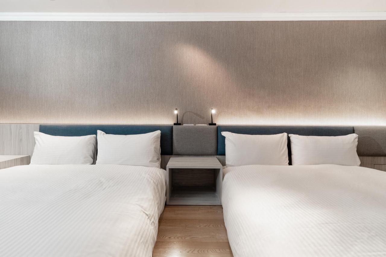 Fu Hsiang Hotel Yilan Esterno foto