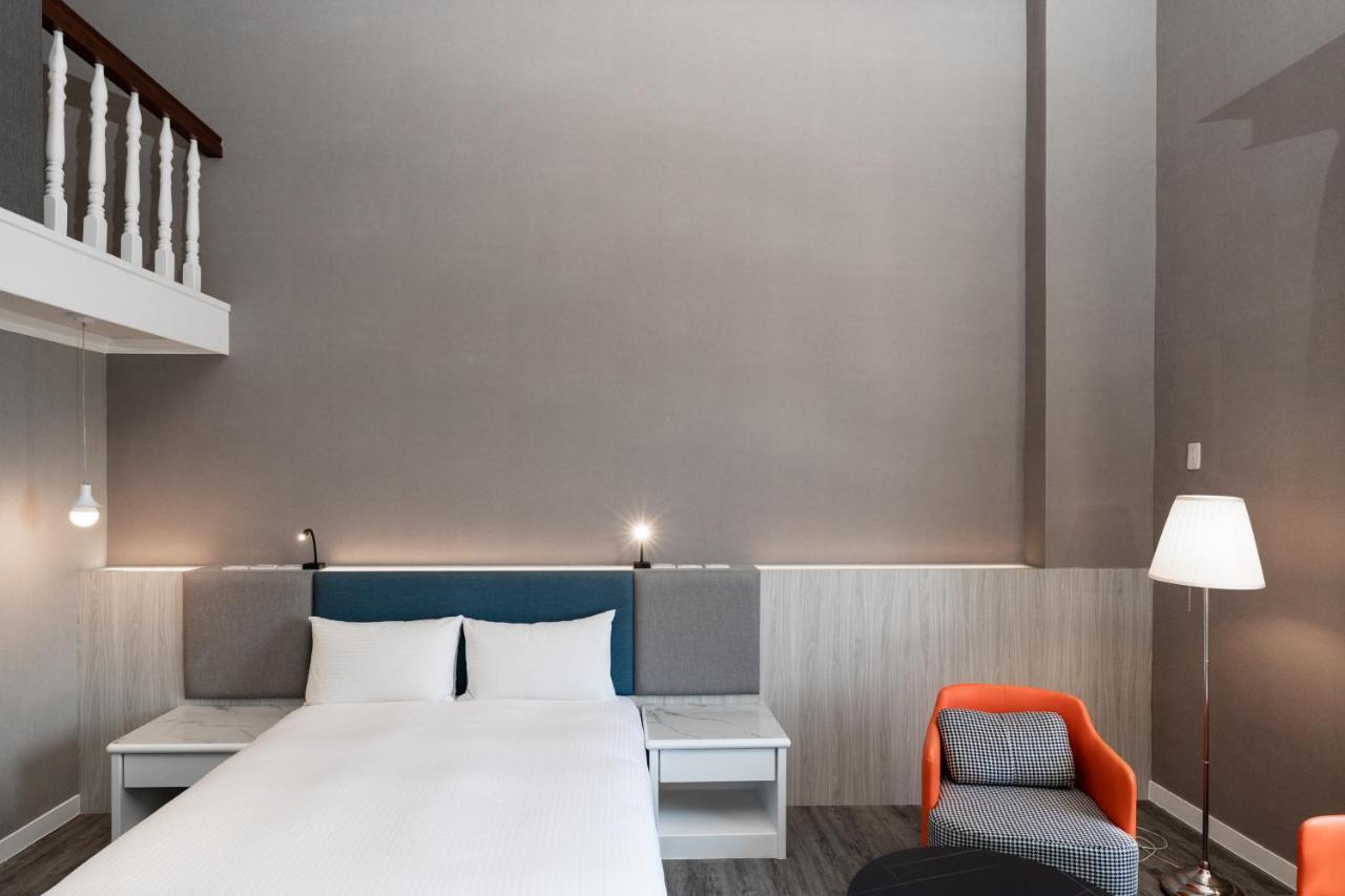 Fu Hsiang Hotel Yilan Esterno foto