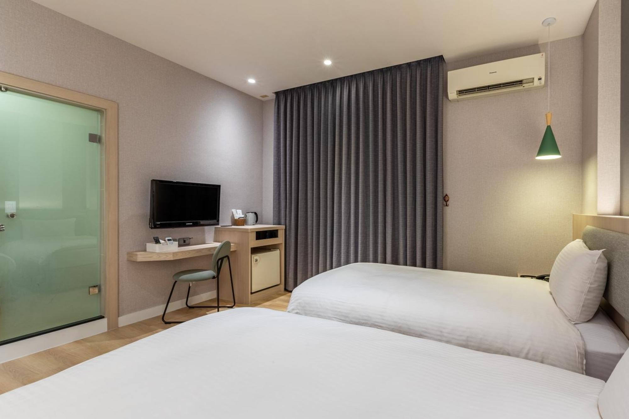 Fu Hsiang Hotel Yilan Camera foto